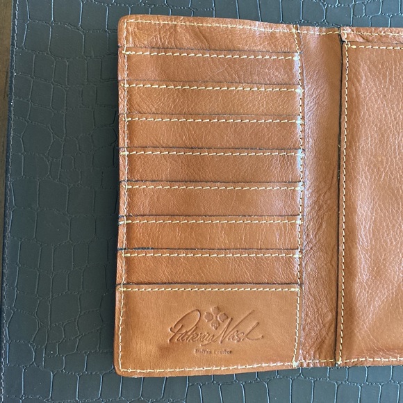 Patricia Nash Alava Wallet in Folklore - Picture 6 of 7